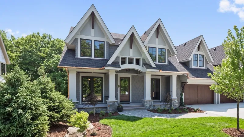 The Rise of Luxury Homes in South Jordan