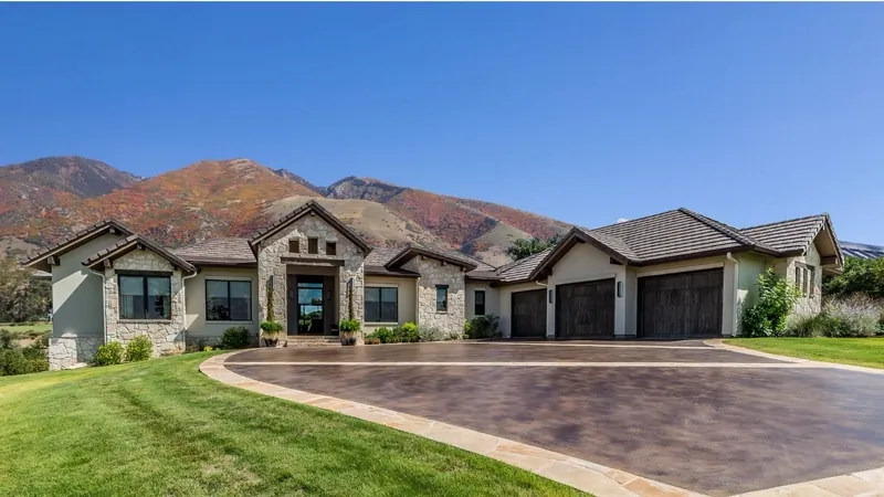 Spruce it Up or Sell As-Is? Navigating Repairs Before Listing Your South Jordan Home