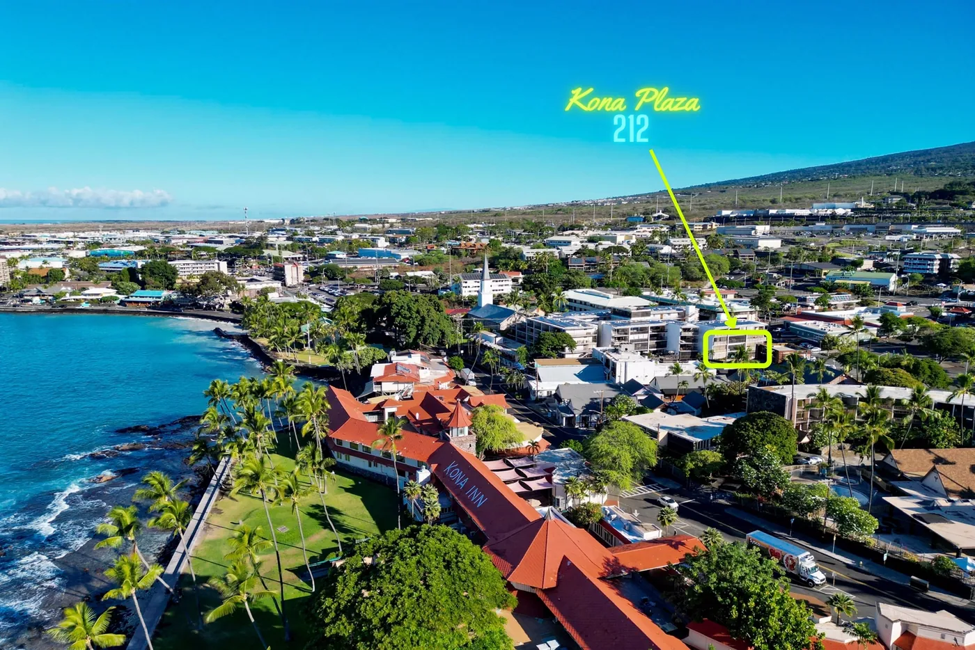 Kona Plaza exterior 1